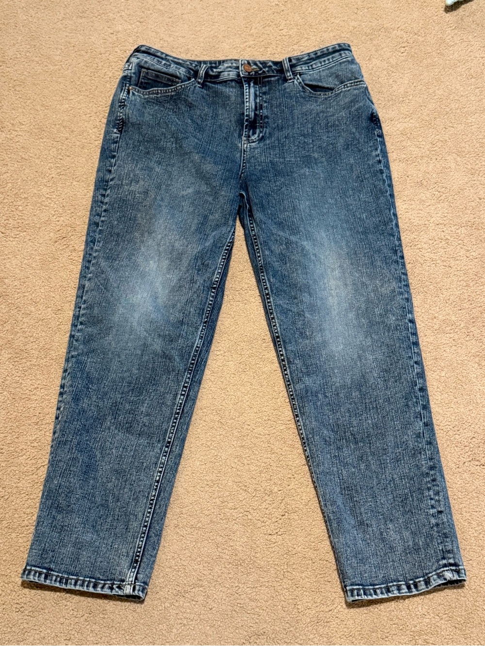 Hint of Blu Straight Leg Jeans Size 31 Medium Wash Faded Denim
